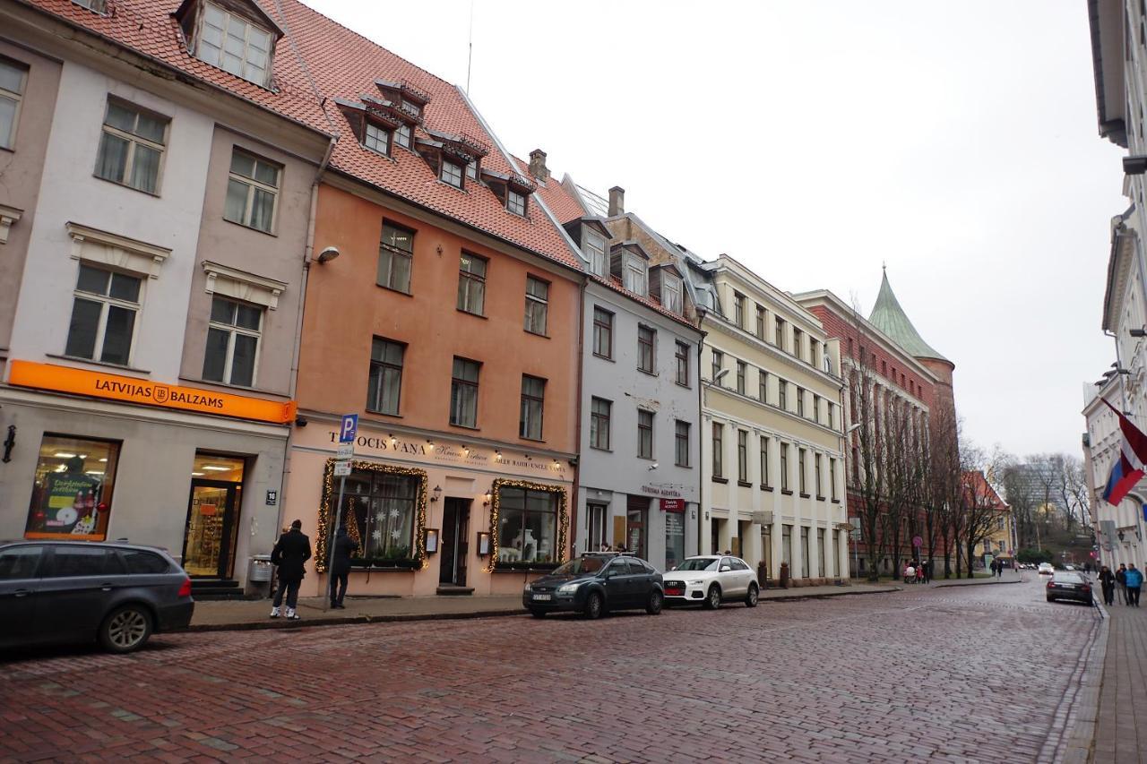 Dream Apartment Near The Old Tower Riga Ngoại thất bức ảnh